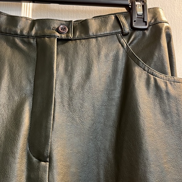 FAUX CUIR pants - Picture 3 of 11